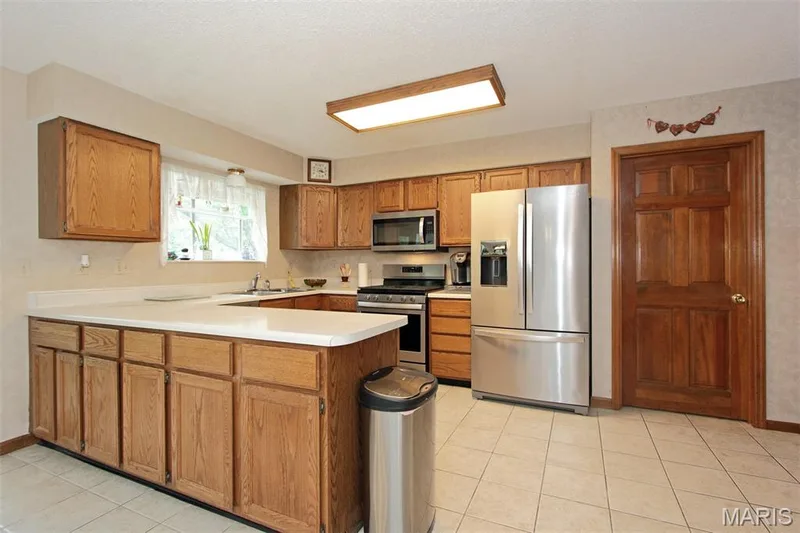 16 Staunton Way, O'Fallon, MO 63368 — listing photo 15 of 52