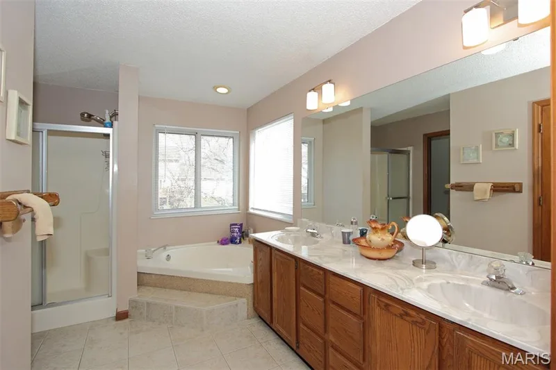 16 Staunton Way, O'Fallon, MO 63368 — listing photo 38 of 52