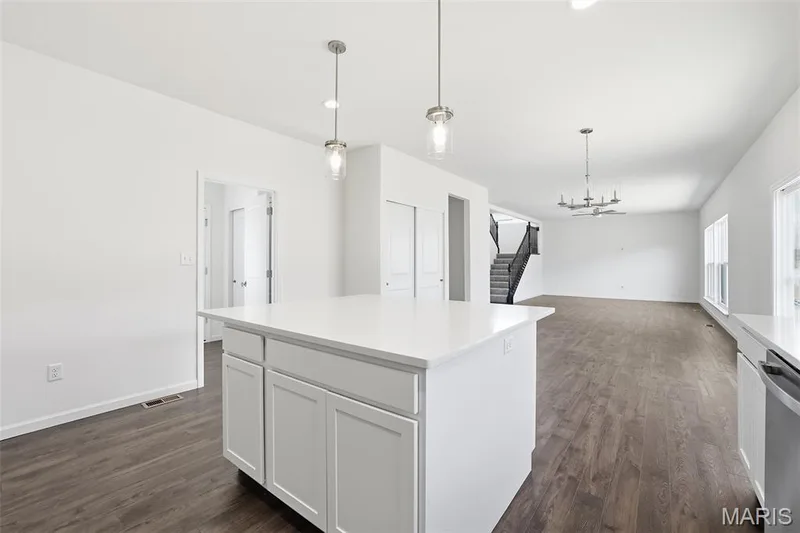 24 Bluestem Court, Lake St. Louis, MO 63367 — listing photo 7 of 26