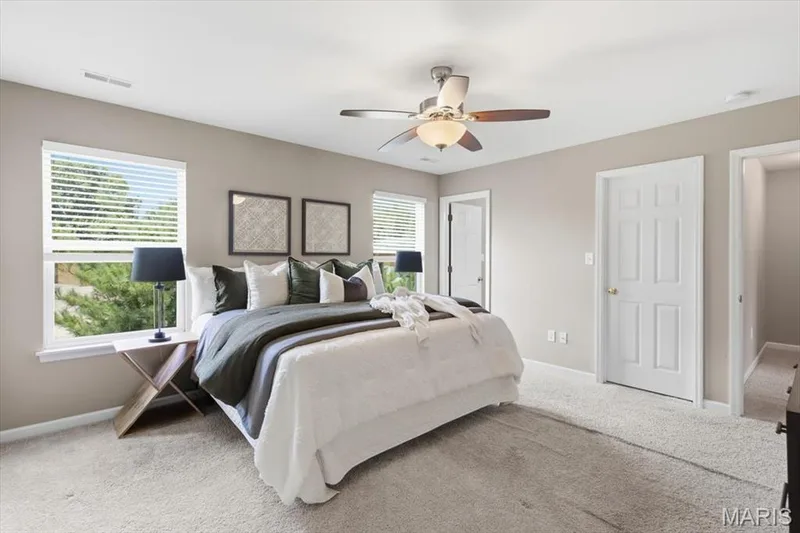 27 Loris Lane, St Charles, MO 63303 — listing photo 15 of 32