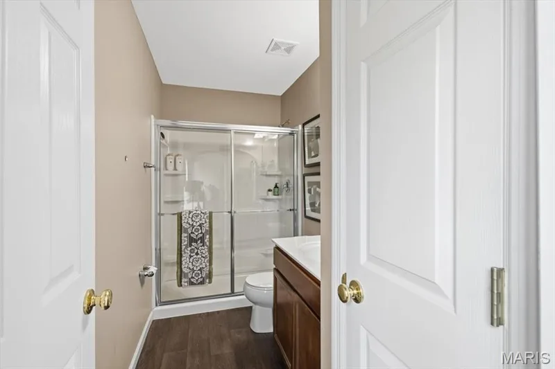 27 Loris Lane, St Charles, MO 63303 — listing photo 21 of 32