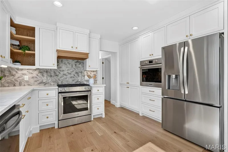 New appliances and large pantry cabinet — 2251 Whitby Road, Chesterfield, MO 63017