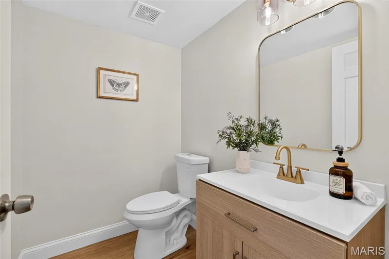 main floor powder room — 2251 Whitby Road, Chesterfield, MO 63017