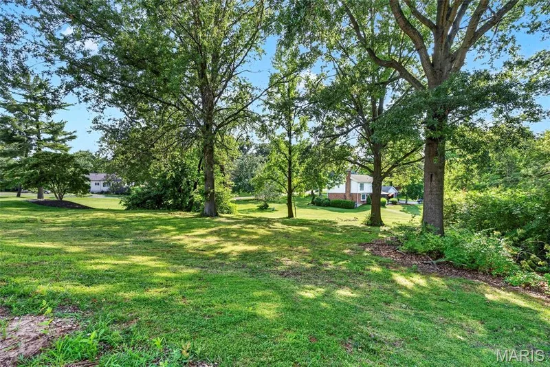 2251 Whitby Road, Chesterfield, MO 63017 — listing photo 52 of 53