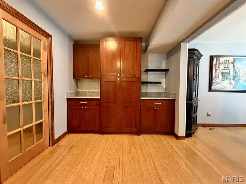 1392 Timothy Ridge Drive, St Charles, MO 63304 — listing photo 8 of 46