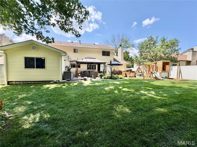 1392 Timothy Ridge Drive, St Charles, MO 63304 — listing photo 44 of 46