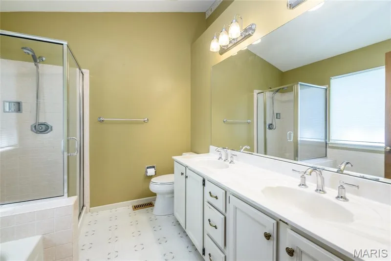 3935 Rhine Court, St Charles, MO 63304 — listing photo 17 of 22