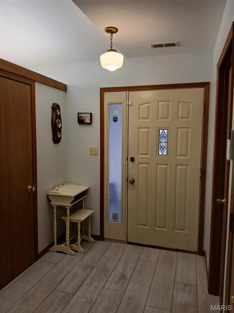 Entry into Foyer. — 2498 Fox Bridge Court #19, Lake St. Louis, MO 63367