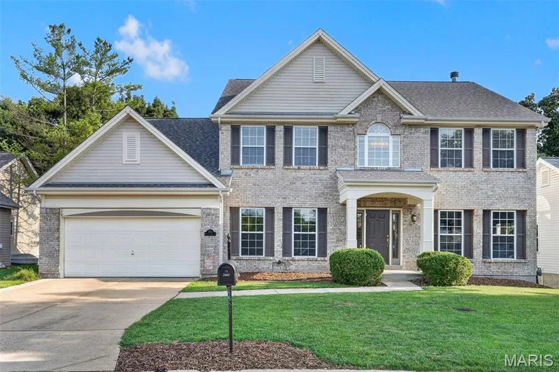2860 Westridge Oaks Court, Grover, MO 63040 — listing photo 2 of 81