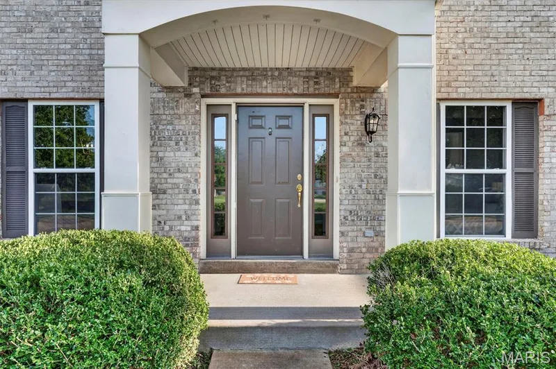 2860 Westridge Oaks Court, Grover, MO 63040 — listing photo 12 of 81
