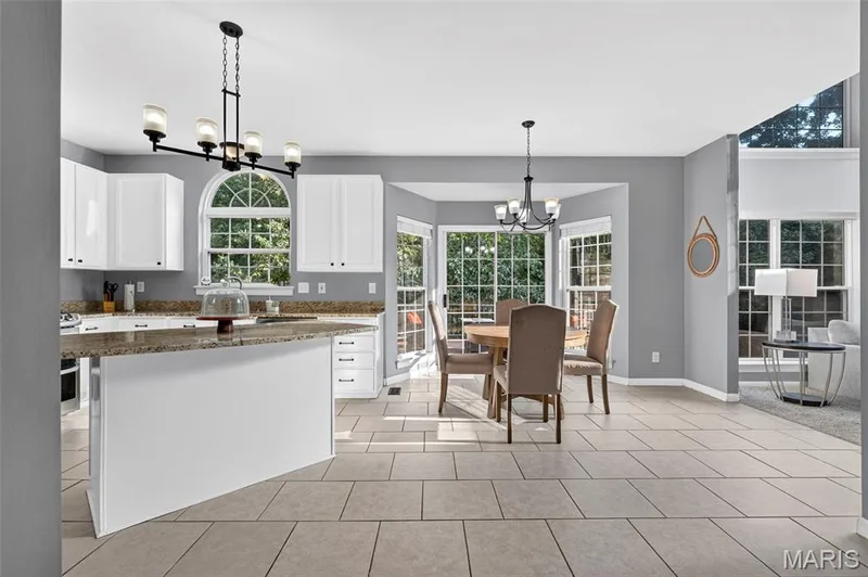 2860 Westridge Oaks Court, Grover, MO 63040 — listing photo 27 of 81