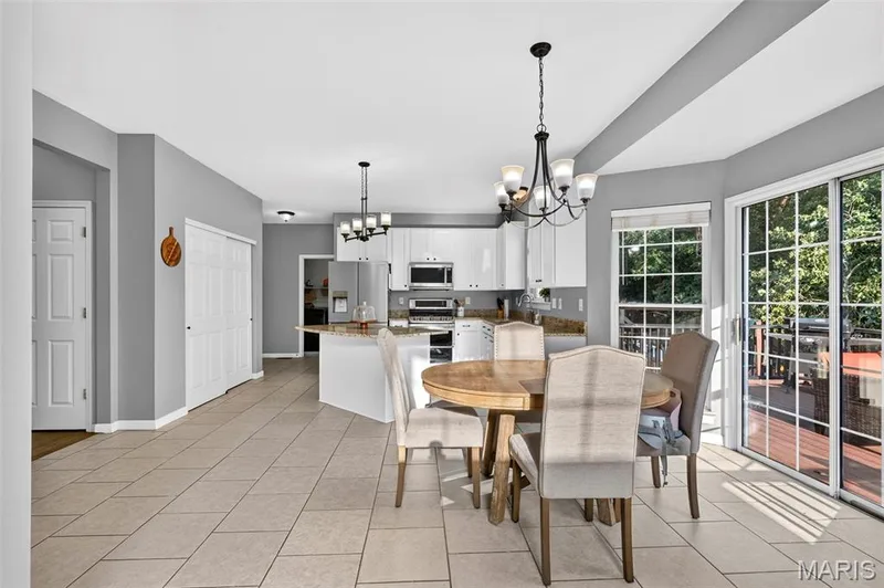 2860 Westridge Oaks Court, Grover, MO 63040 — listing photo 28 of 81