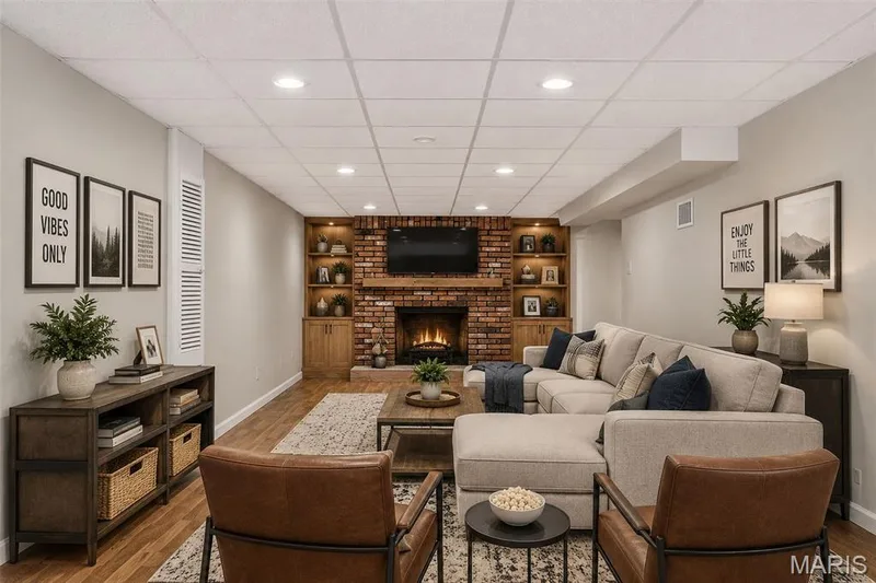 1817 W Clark Street, St Charles, MO 63301 — listing photo 25 of 41