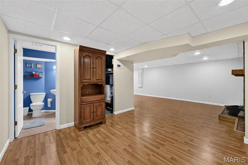 1817 W Clark Street, St Charles, MO 63301 — listing photo 32 of 41