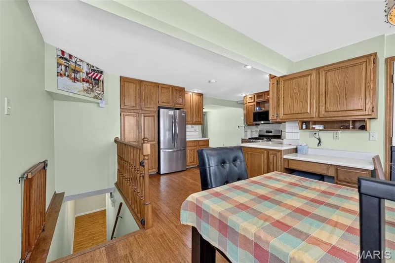 1817 W Clark Street, St Charles, MO 63301 — listing photo 17 of 41