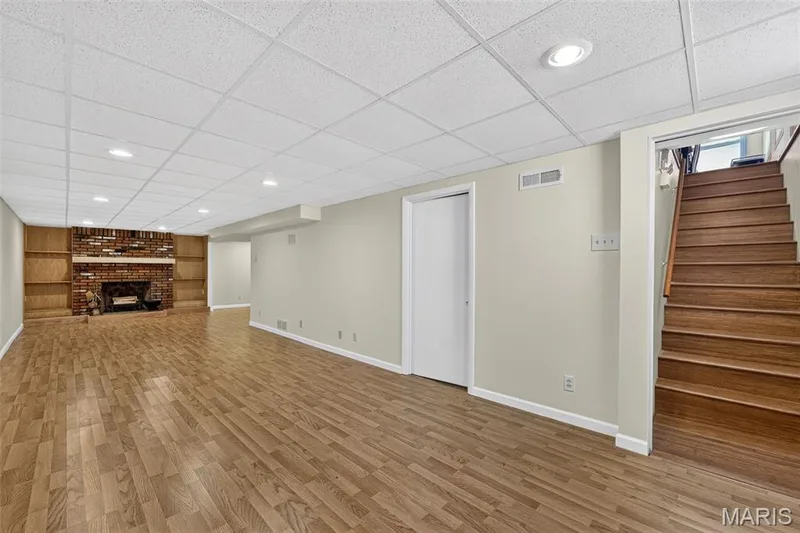 1817 W Clark Street, St Charles, MO 63301 — listing photo 34 of 41