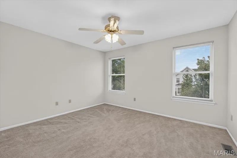 259 Cheval Square Drive, Chesterfield, MO 63005 — listing photo 26 of 43