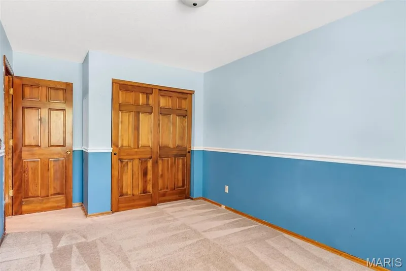 13 Tremaine Court, St Charles, MO 63304 — listing photo 16 of 27