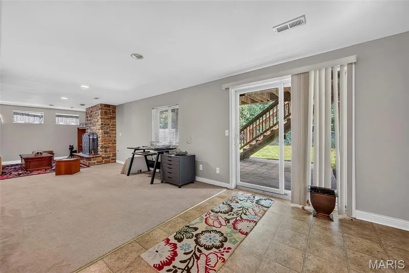 384-386 Shadow Pines Drive, Wentzville, MO 63385 — listing photo 28 of 73