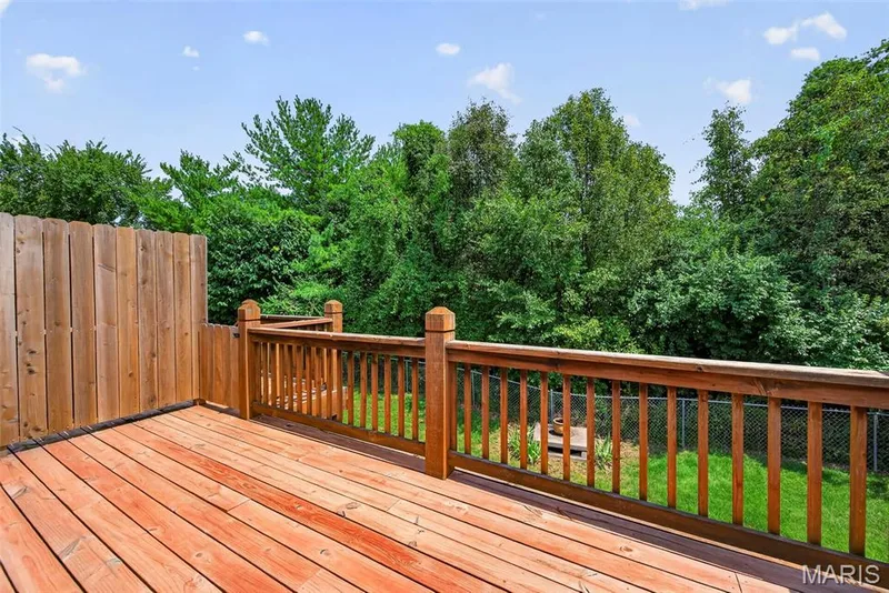 384-386 Shadow Pines Drive, Wentzville, MO 63385 — listing photo 37 of 73