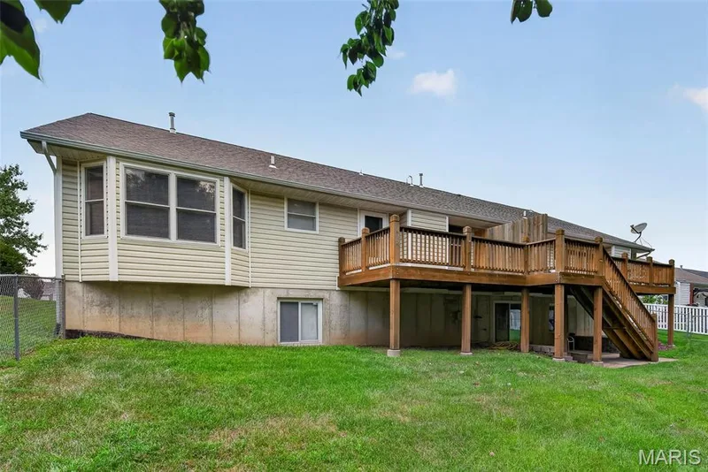 384-386 Shadow Pines Drive, Wentzville, MO 63385 — listing photo 40 of 73