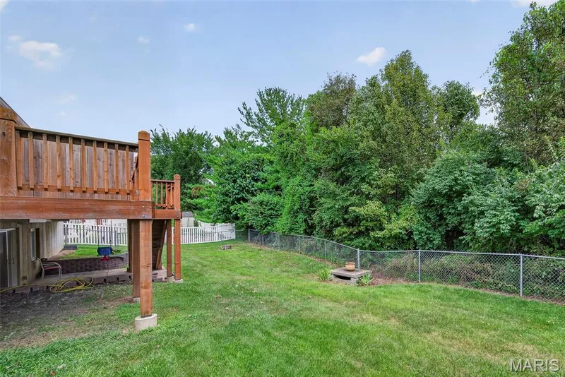 384-386 Shadow Pines Drive, Wentzville, MO 63385 — listing photo 41 of 73