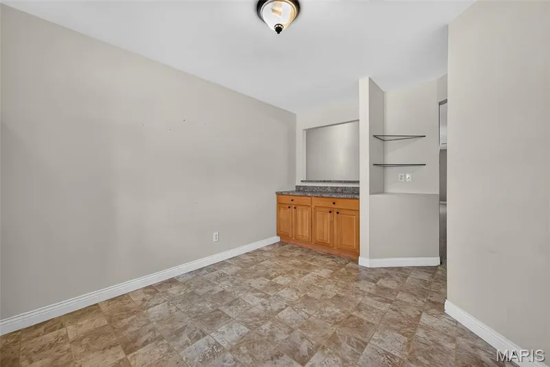 384-386 Shadow Pines Drive, Wentzville, MO 63385 — listing photo 57 of 73