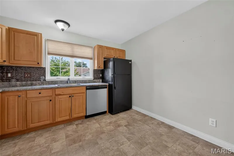 384-386 Shadow Pines Drive, Wentzville, MO 63385 — listing photo 54 of 73