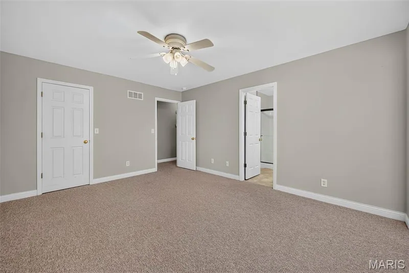 384-386 Shadow Pines Drive, Wentzville, MO 63385 — listing photo 59 of 73