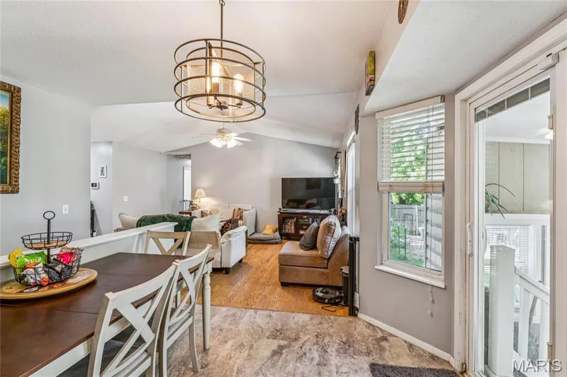 871 Molloy Drive, O'Fallon, MO 63366 — listing photo 13 of 35