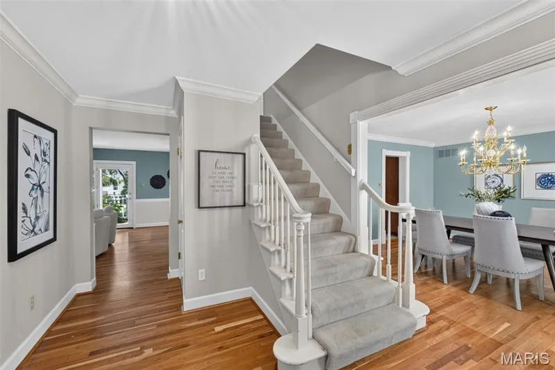 14761 Chesterfield Trails Drive, Chesterfield, MO 63017 — listing photo 3 of 54