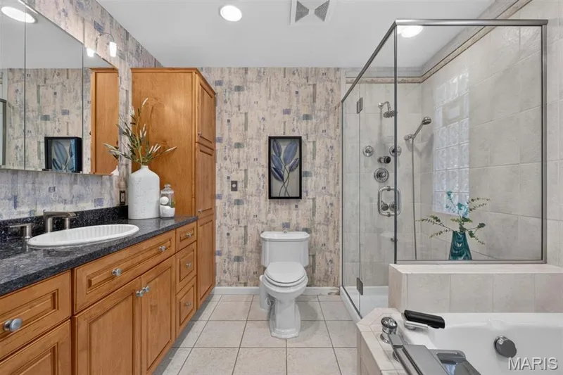 14761 Chesterfield Trails Drive, Chesterfield, MO 63017 — listing photo 31 of 54