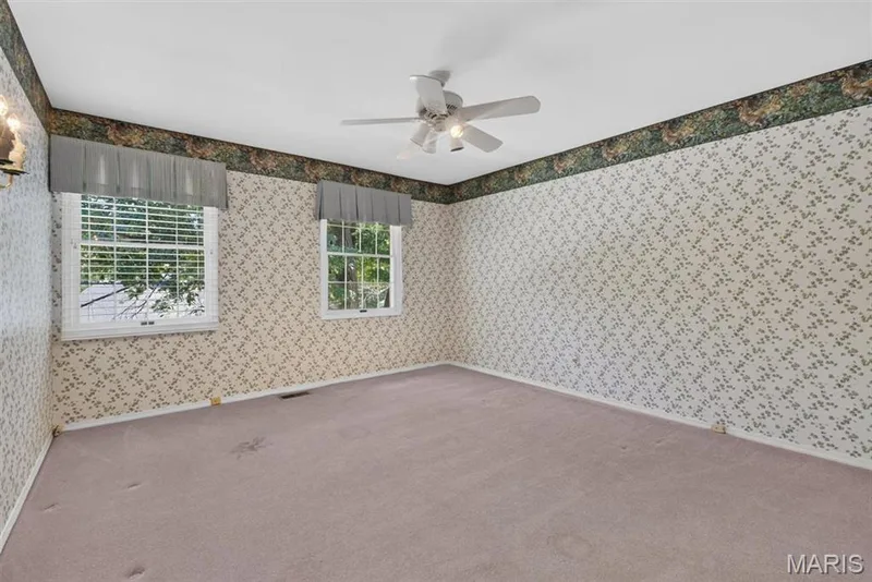 14761 Chesterfield Trails Drive, Chesterfield, MO 63017 — listing photo 33 of 54