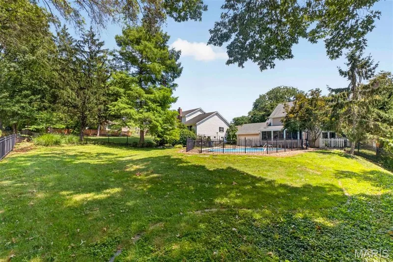 14761 Chesterfield Trails Drive, Chesterfield, MO 63017 — listing photo 41 of 54
