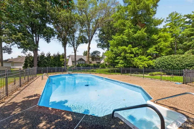 14761 Chesterfield Trails Drive, Chesterfield, MO 63017 — listing photo 44 of 54