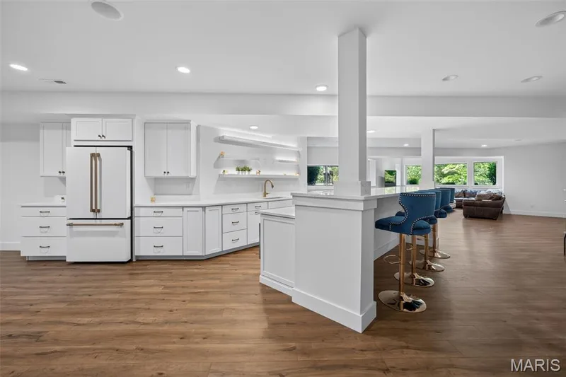 Gorgeous bar for entertaining family and friends — 1950 Diehr Road, Wentzville, MO 63385