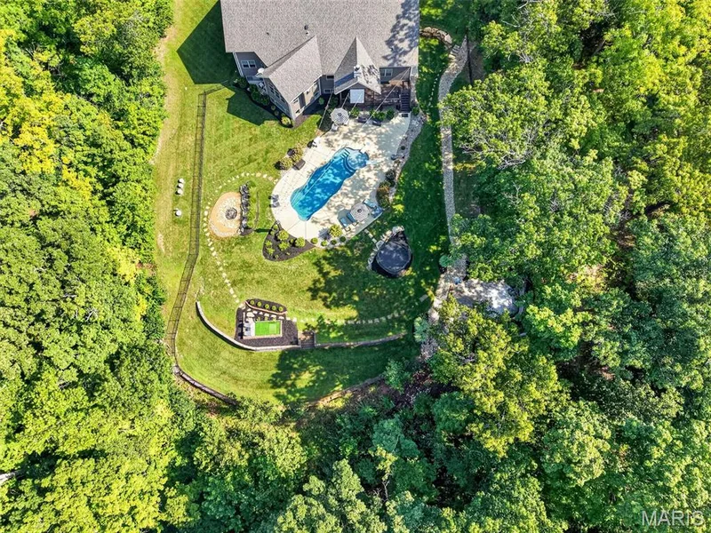 On 5.26 acres in Wentzville near Hwy DD and a short drive to Hwy 40/64 — 1950 Diehr Road, Wentzville, MO 63385