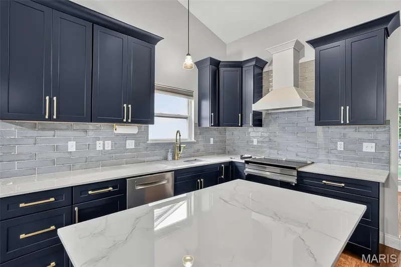 79 Huntleigh Woods Court, Wentzville, MO 63385 — listing photo 7 of 37