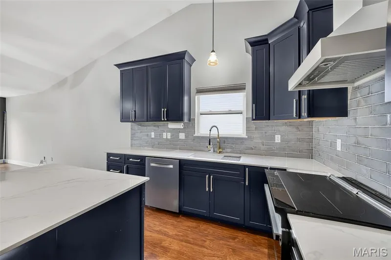 79 Huntleigh Woods Court, Wentzville, MO 63385 — listing photo 8 of 37