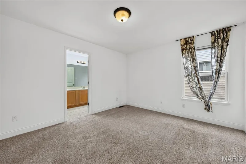 79 Huntleigh Woods Court, Wentzville, MO 63385 — listing photo 18 of 37
