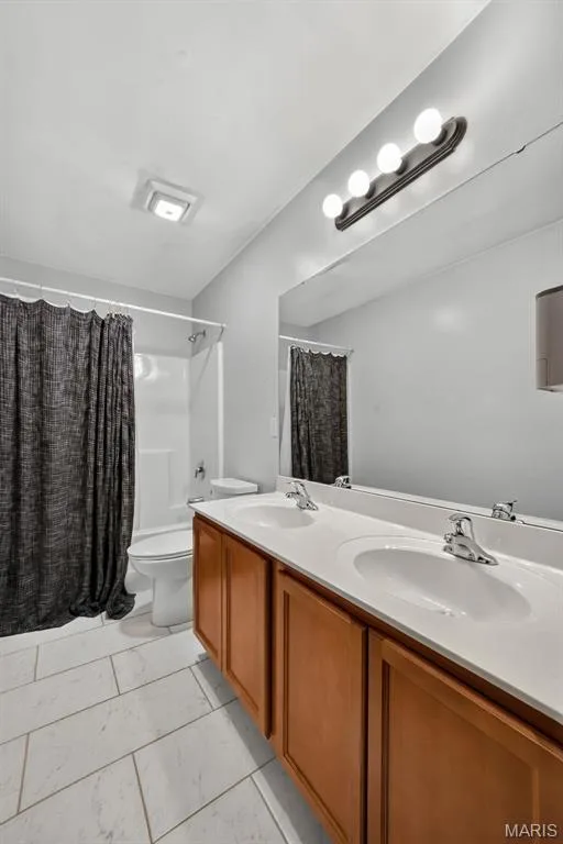 79 Huntleigh Woods Court, Wentzville, MO 63385 — listing photo 26 of 37