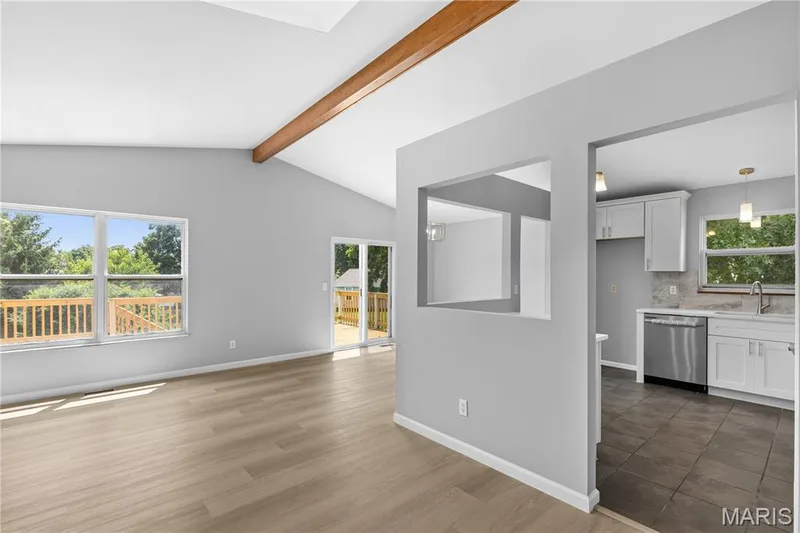 109 Golden Harvest Court, St Peters, MO 63376 — listing photo 5 of 32