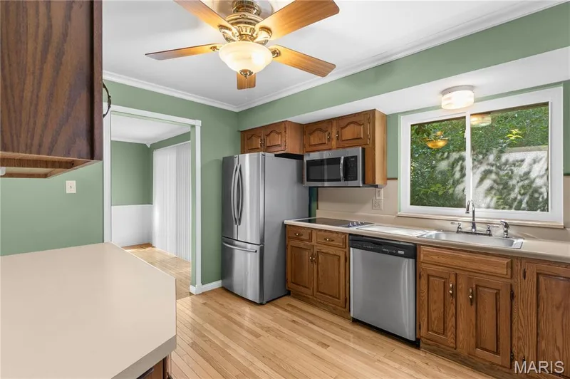 7 Greymore Drive, Chesterfield, MO 63017 — listing photo 14 of 26