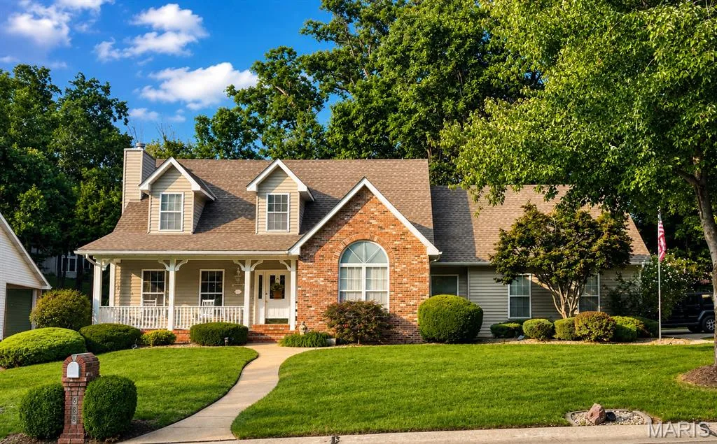 Welcome home to 868 Natchez Dr! — 868 Natchez Drive, St Charles, MO 63303
