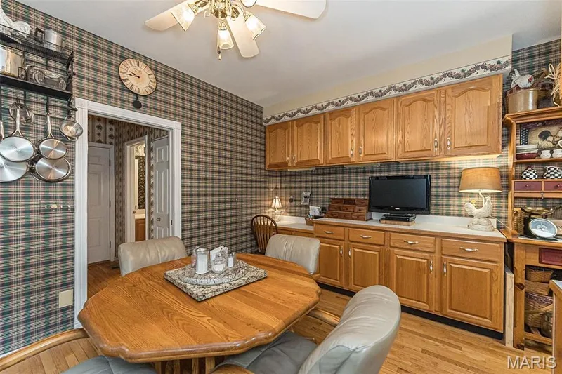 868 Natchez Drive, St Charles, MO 63303 — listing photo 18 of 63