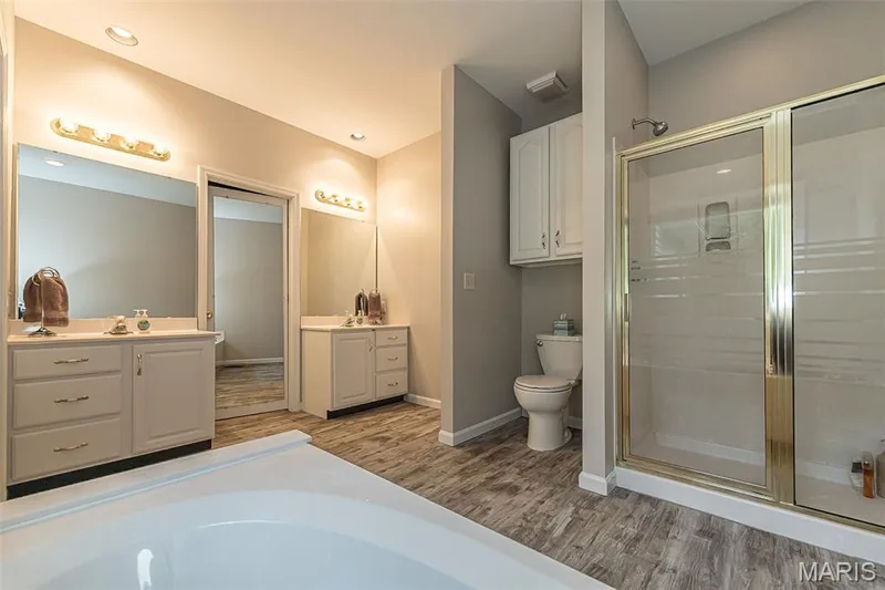 868 Natchez Drive, St Charles, MO 63303 — listing photo 28 of 63