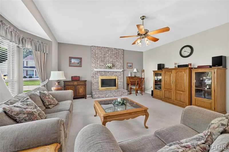351 Briar Creek Court, St Charles, MO 63304 — listing photo 4 of 48