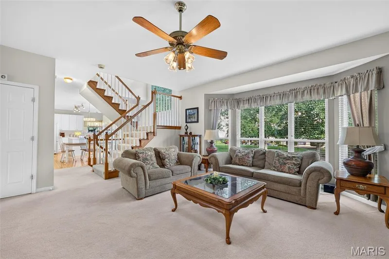 351 Briar Creek Court, St Charles, MO 63304 — listing photo 6 of 48