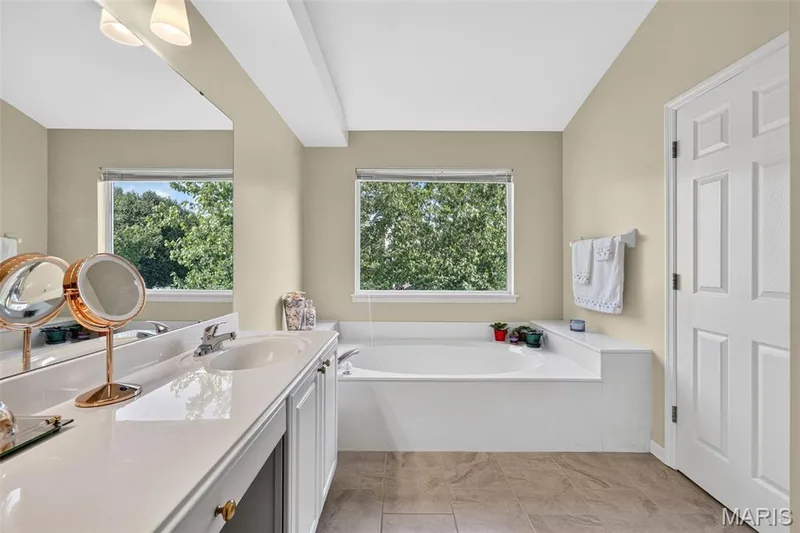 351 Briar Creek Court, St Charles, MO 63304 — listing photo 26 of 48