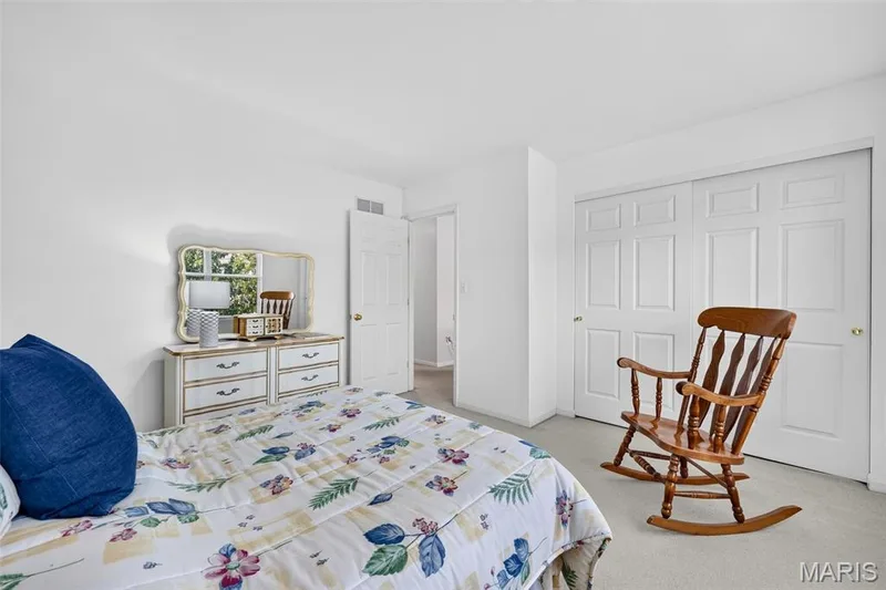 351 Briar Creek Court, St Charles, MO 63304 — listing photo 33 of 48